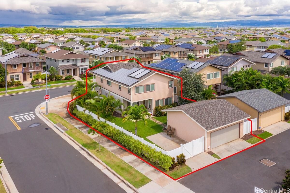 Property Photo:  91-1105 Waihoano Street  HI 96706 