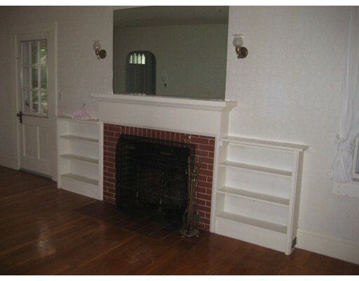 Property Photo: 211 Dunstable Rd MA 01879