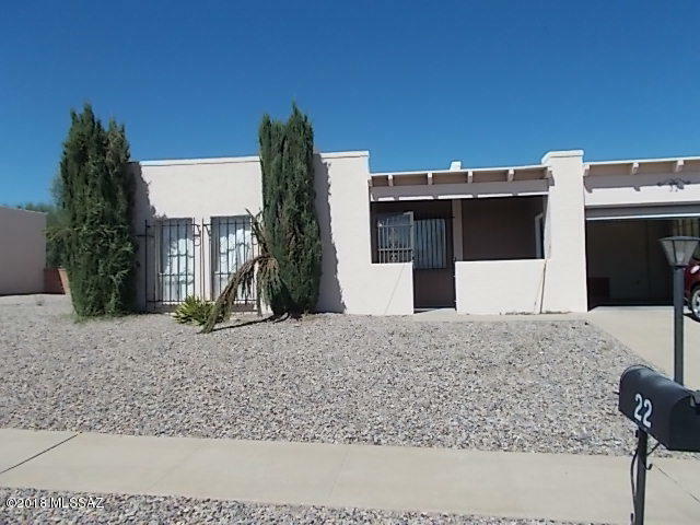 Property Photo:  22 W Calle Melendrez  AZ 85614 