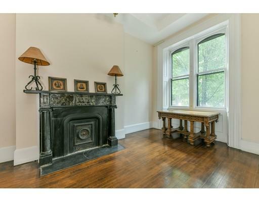 Property Photo:  204 Beacon Street 4R  MA 02116 