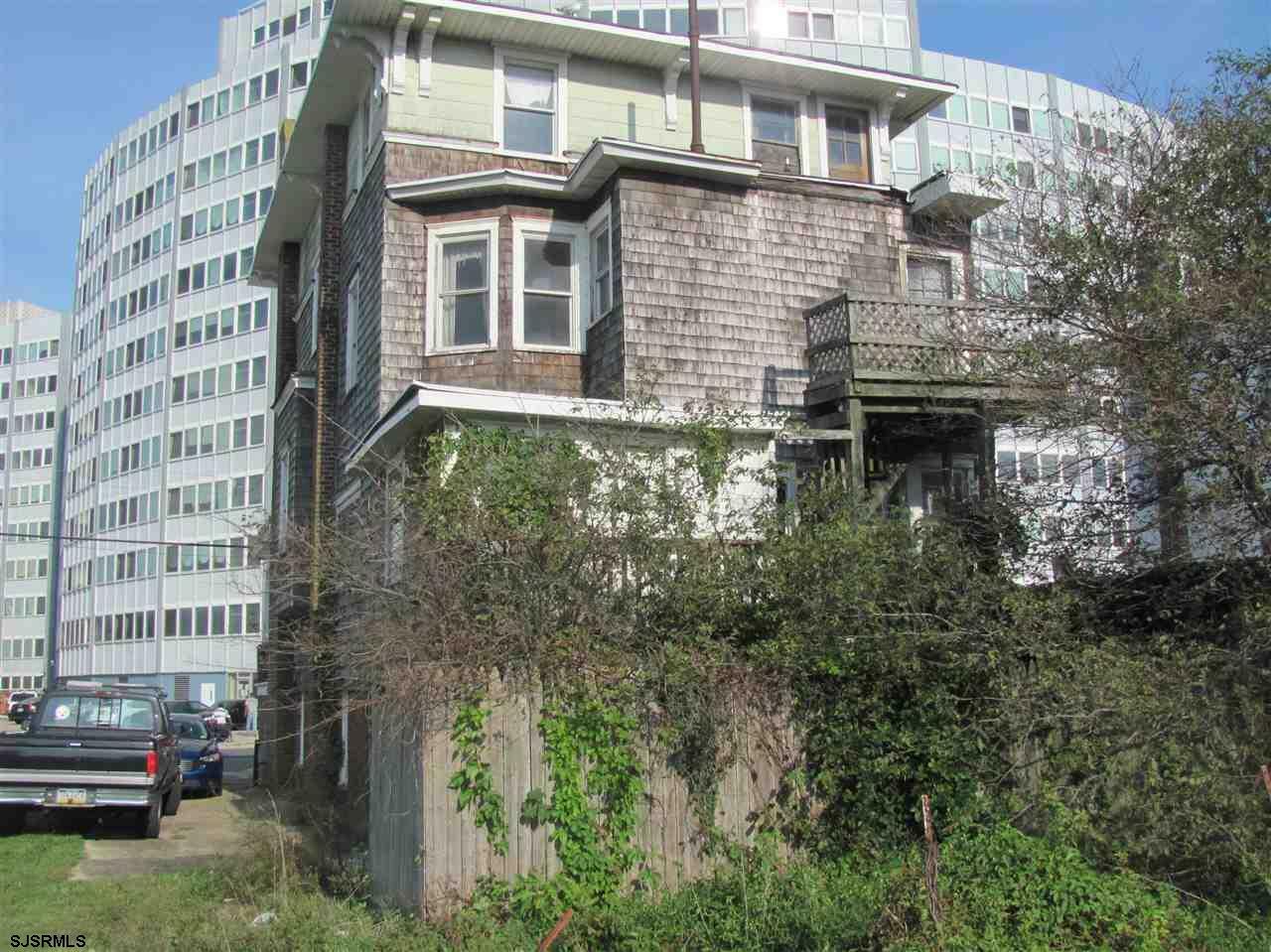 Property Photo:  208 S New Hampshire Ave  NJ 08401 