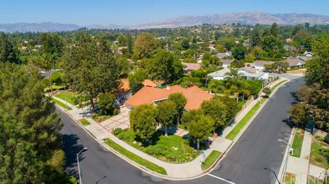 Property Photo:  18945 Vintage Street  CA 91324 