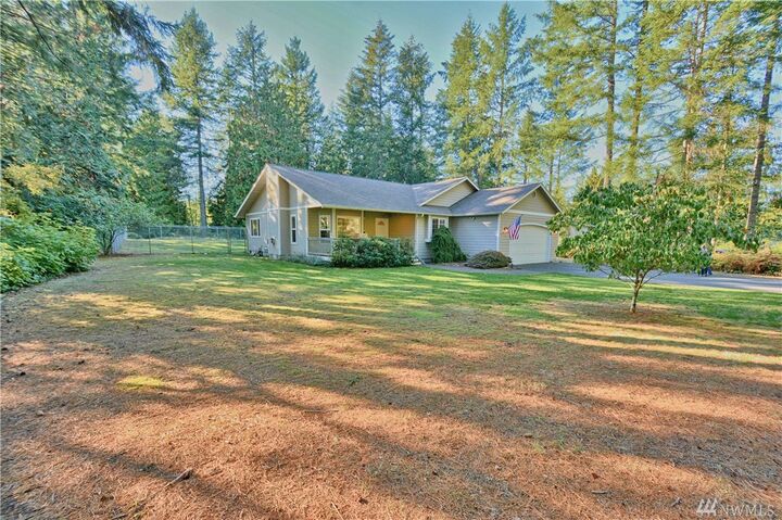 Property Photo: 705 SW Logan Rd WA 98367