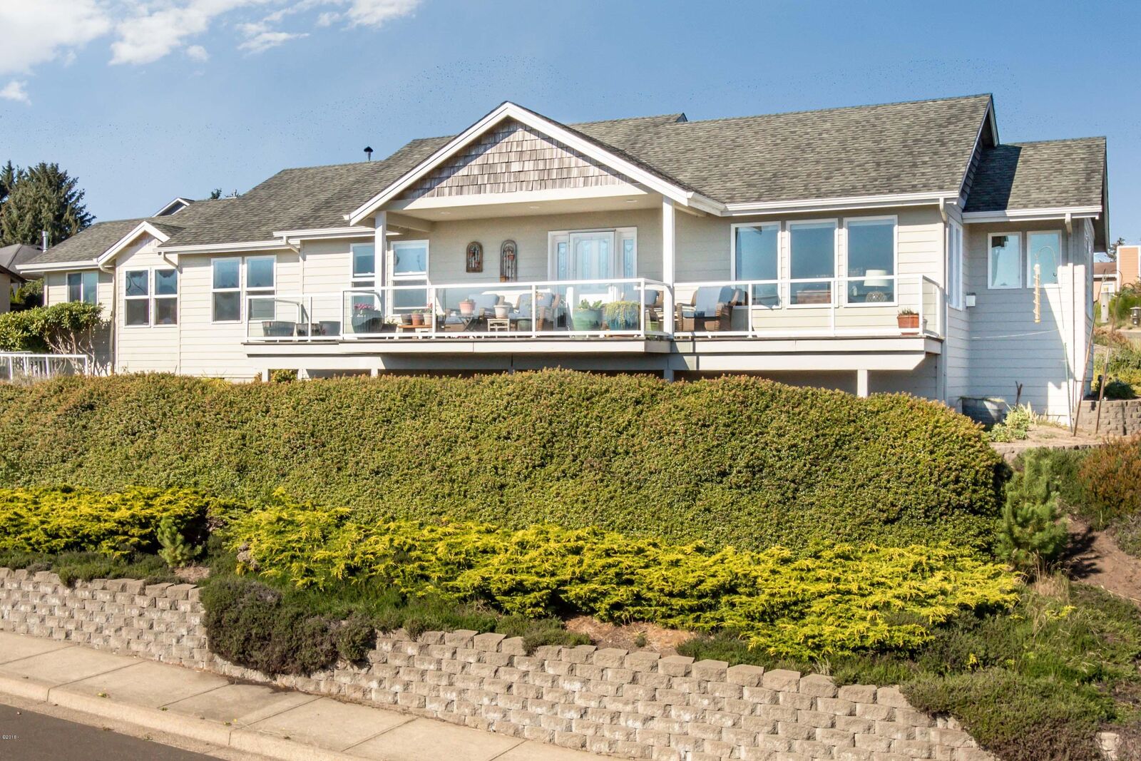 Property Photo:  4829 NE Voyage Avenue  OR 97367 