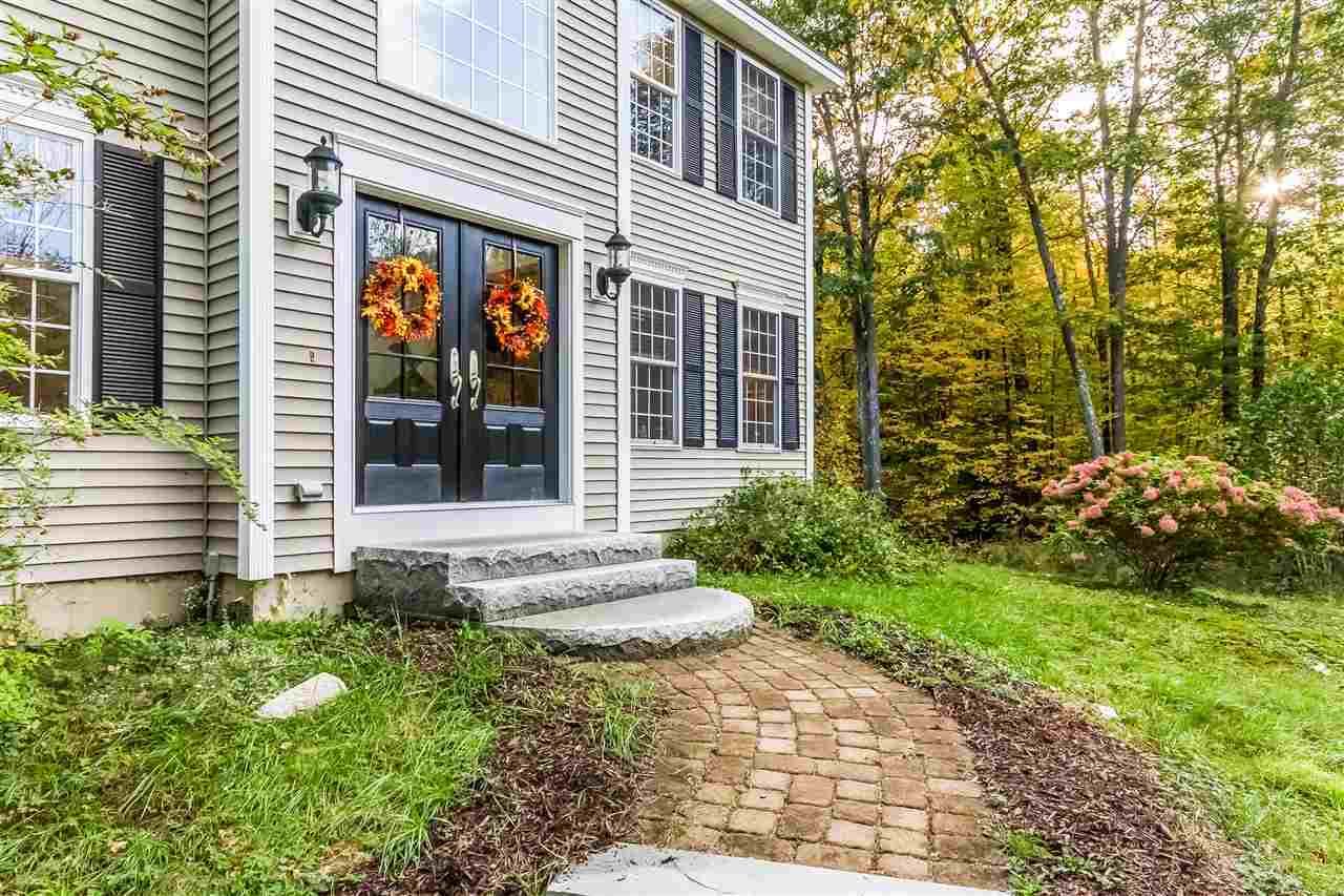 Property Photo:  7 Lamprey Lane  NH 03301 