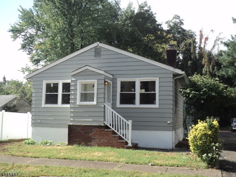 Property Photo:  15 Douglas St  NJ 07003 