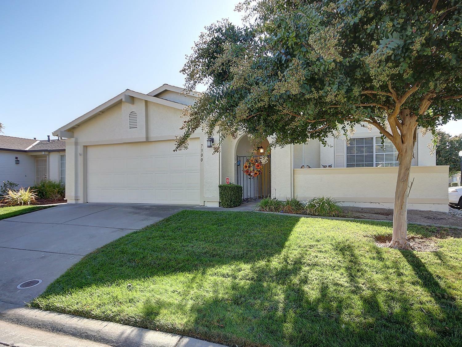 Property Photo:  7300 Sunshire Lane  CA 95828 