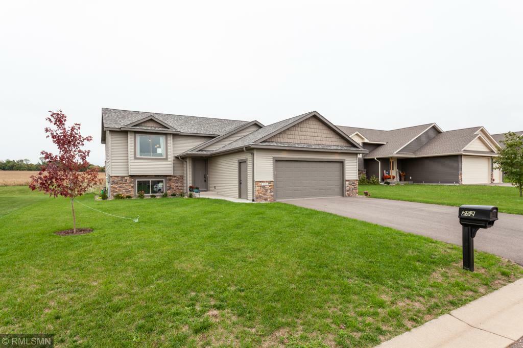 Property Photo:  252 Wheat Field Lane  WI 54017 