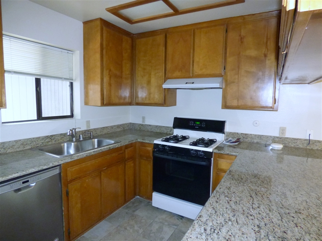 Property Photo:  629 Bonair Way  CA 92037 