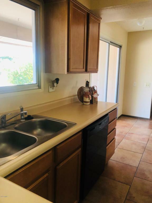 Property Photo: 9711 W Calico Drive AZ 85373