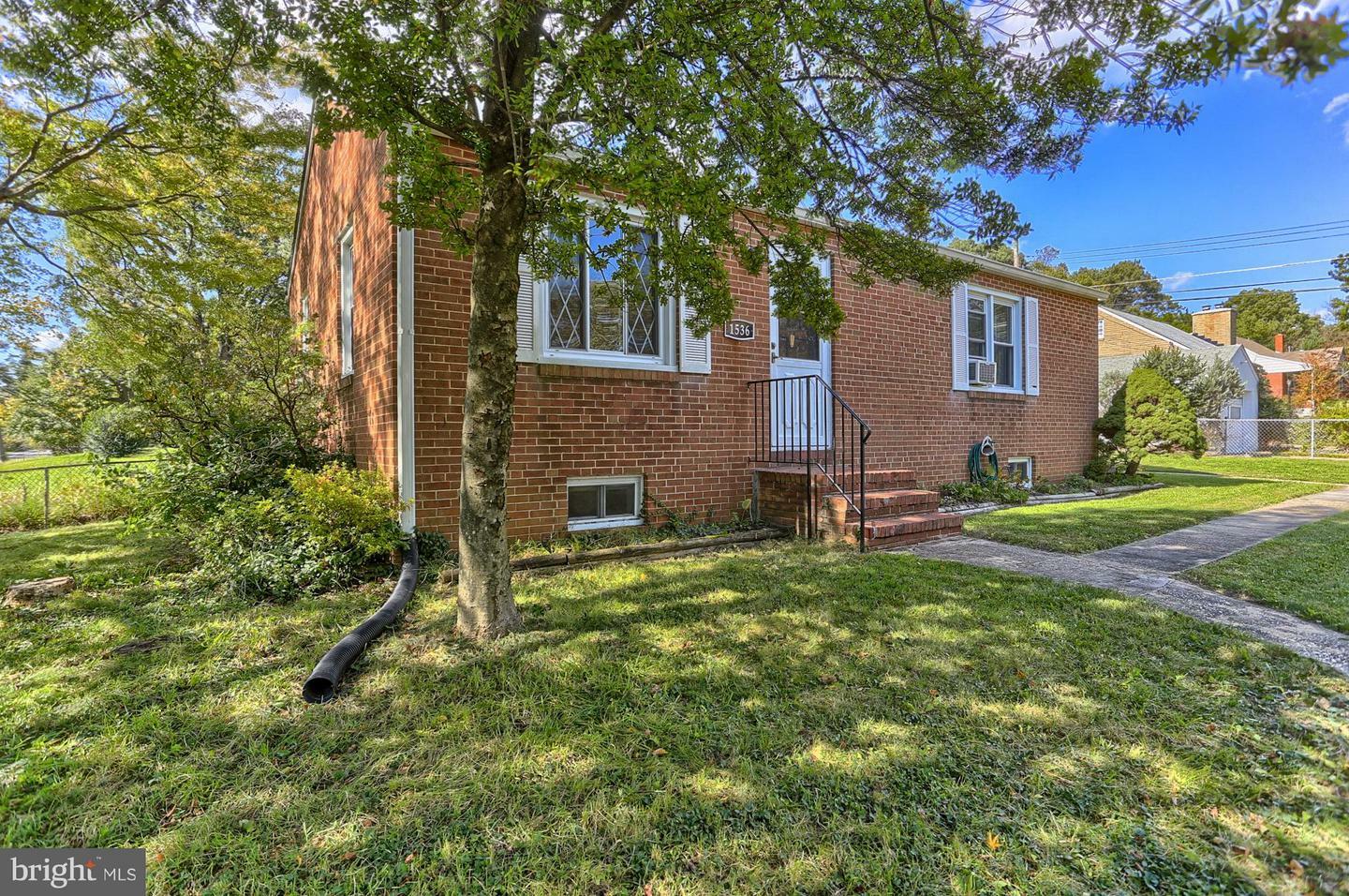 Property Photo:  1536 Taylor Avenue  MD 21234 