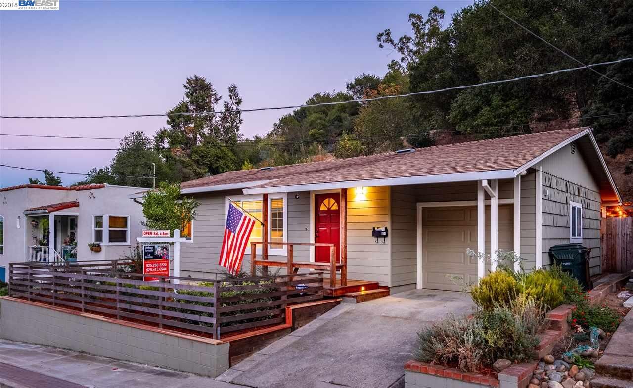 Property Photo: 14 Arreba St CA 94553