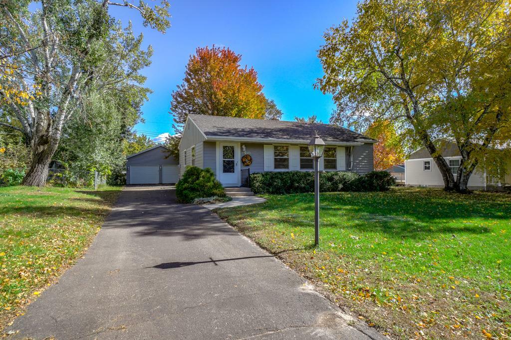 Property Photo:  2910 Arona Street  MN 55113 