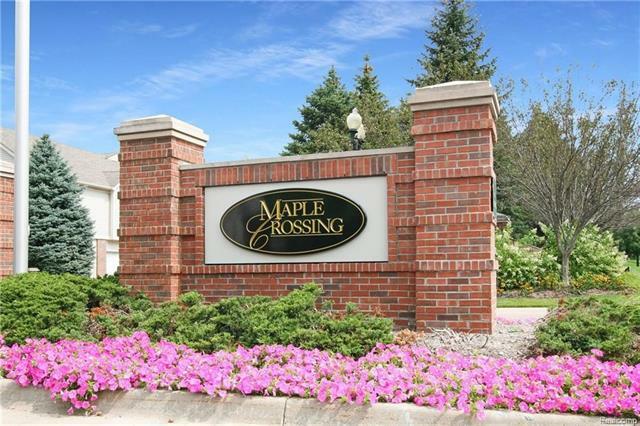 Property Photo: 8203 Chesapeake Circle MI 48390