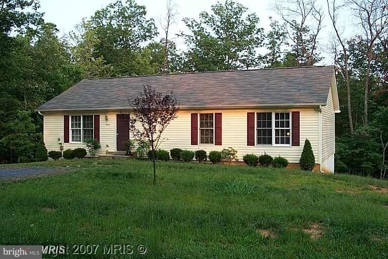 Property Photo: 406 Fawn Drive VA 22602