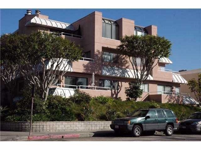 Property Photo: 1115 Pearl St 6 CA 92037