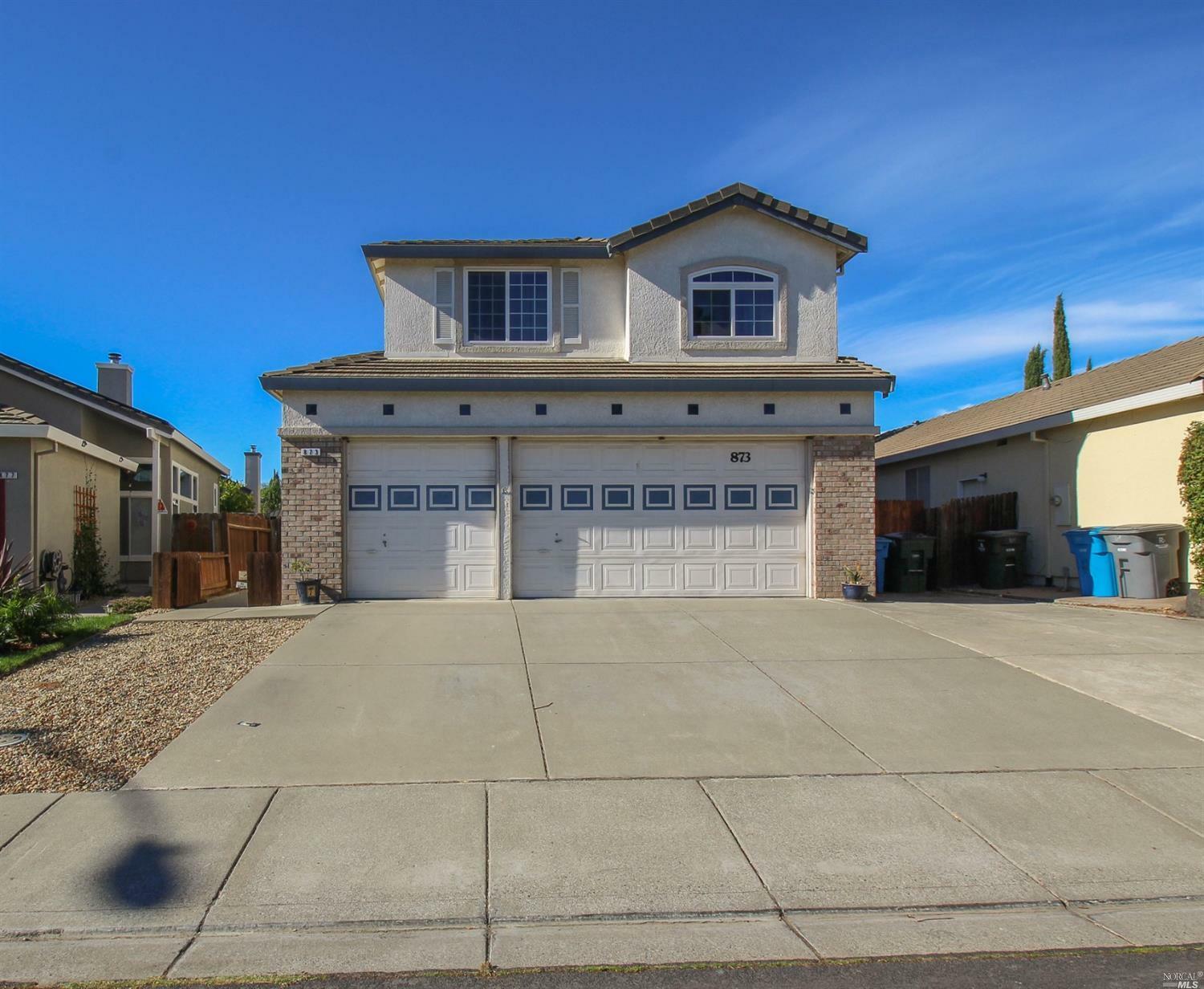 Property Photo: 873 Sapphire Circle CA 95687