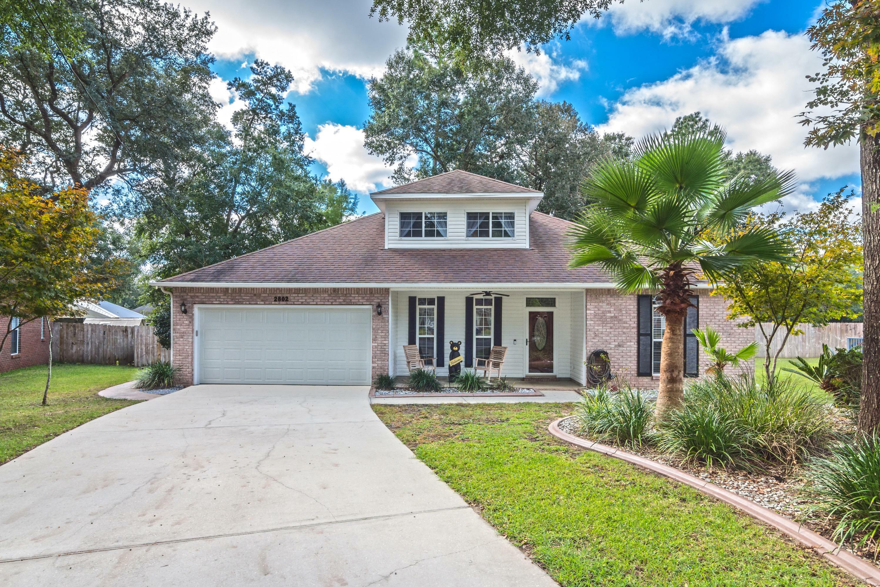 Property Photo:  2802 Titleist Lane  FL 32539 