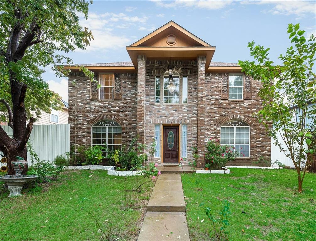 Property Photo:  1361 Middleton Drive  TX 75104 