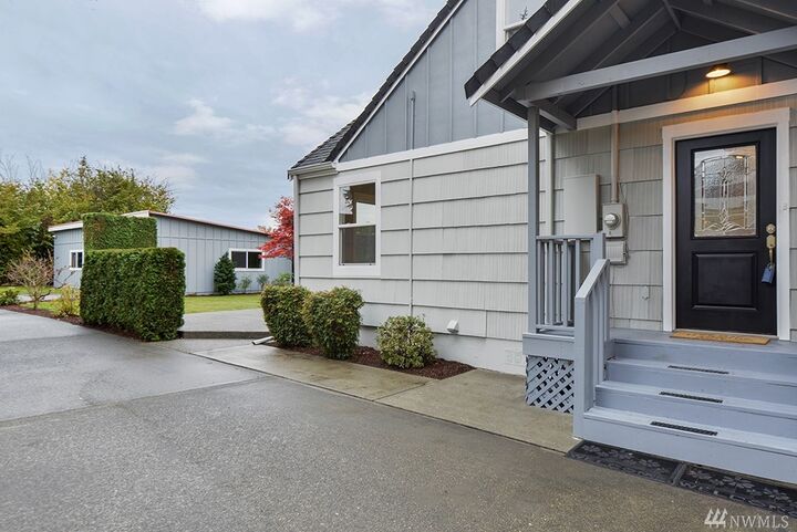 Property Photo:  15320 Meade McCumber Rd E  WA 98390 