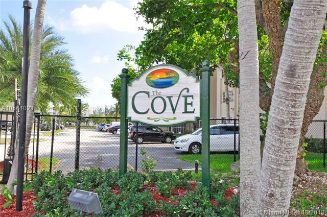 Property Photo: 21121 SW 85th Ave 306 FL 33189