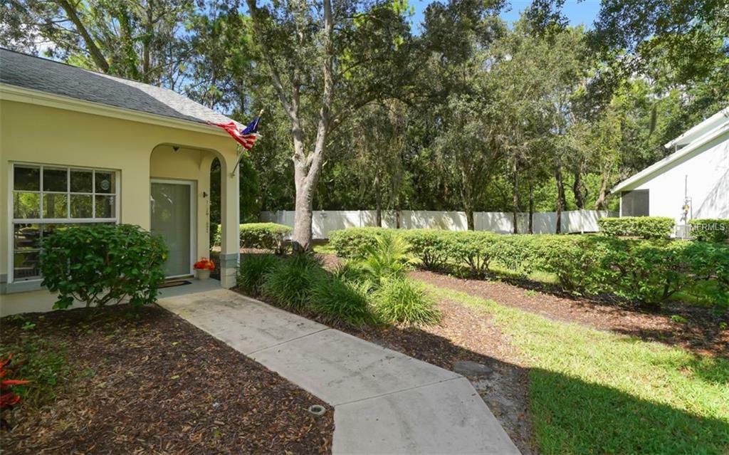 Property Photo:  5402 Fair Oaks Street 5402  FL 34203 