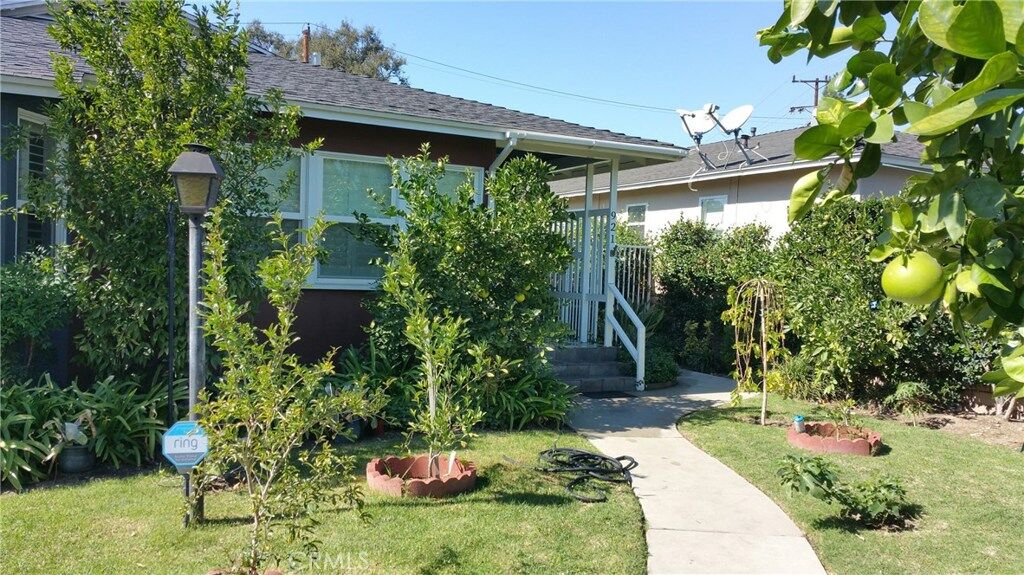 Property Photo:  921 N Santa Anita Avenue  CA 91006 