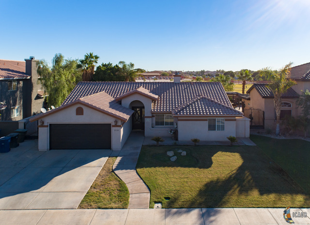 Property Photo:  2124 I Yturralde Dr  CA 92231 