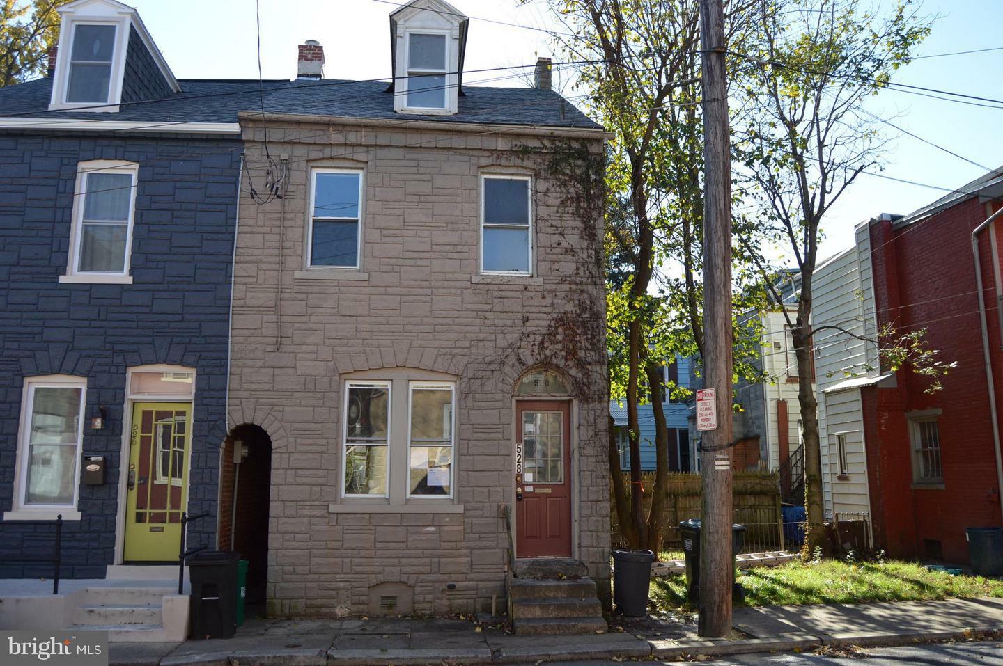 Property Photo: 528 Spruce Street PA 17603