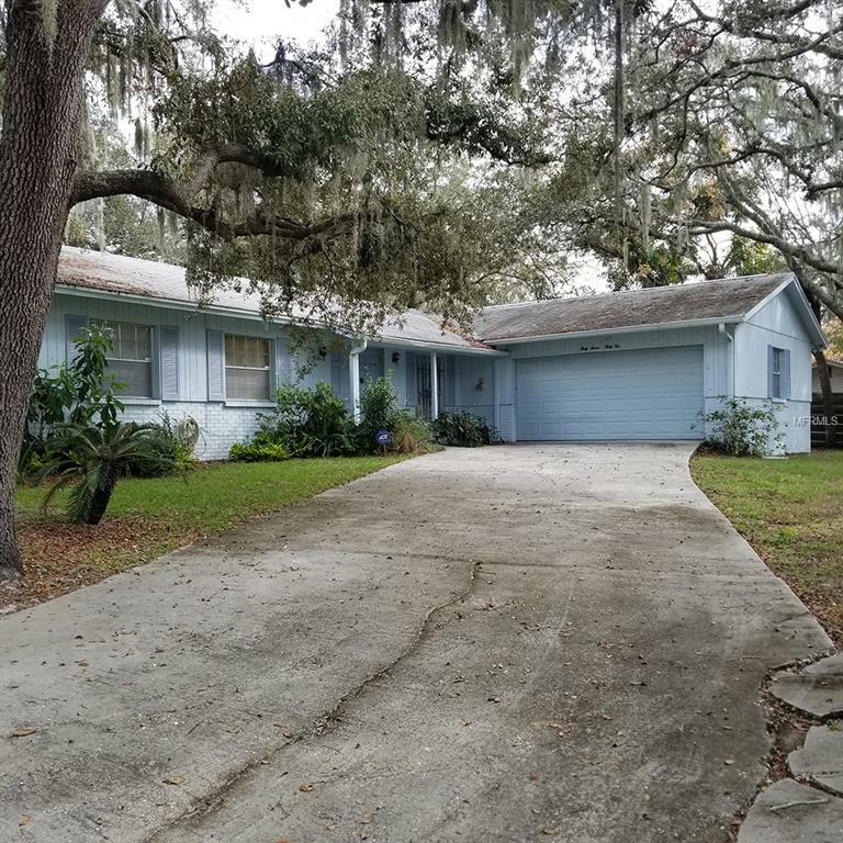 Property Photo:  3732 Southview Drive  FL 33511 