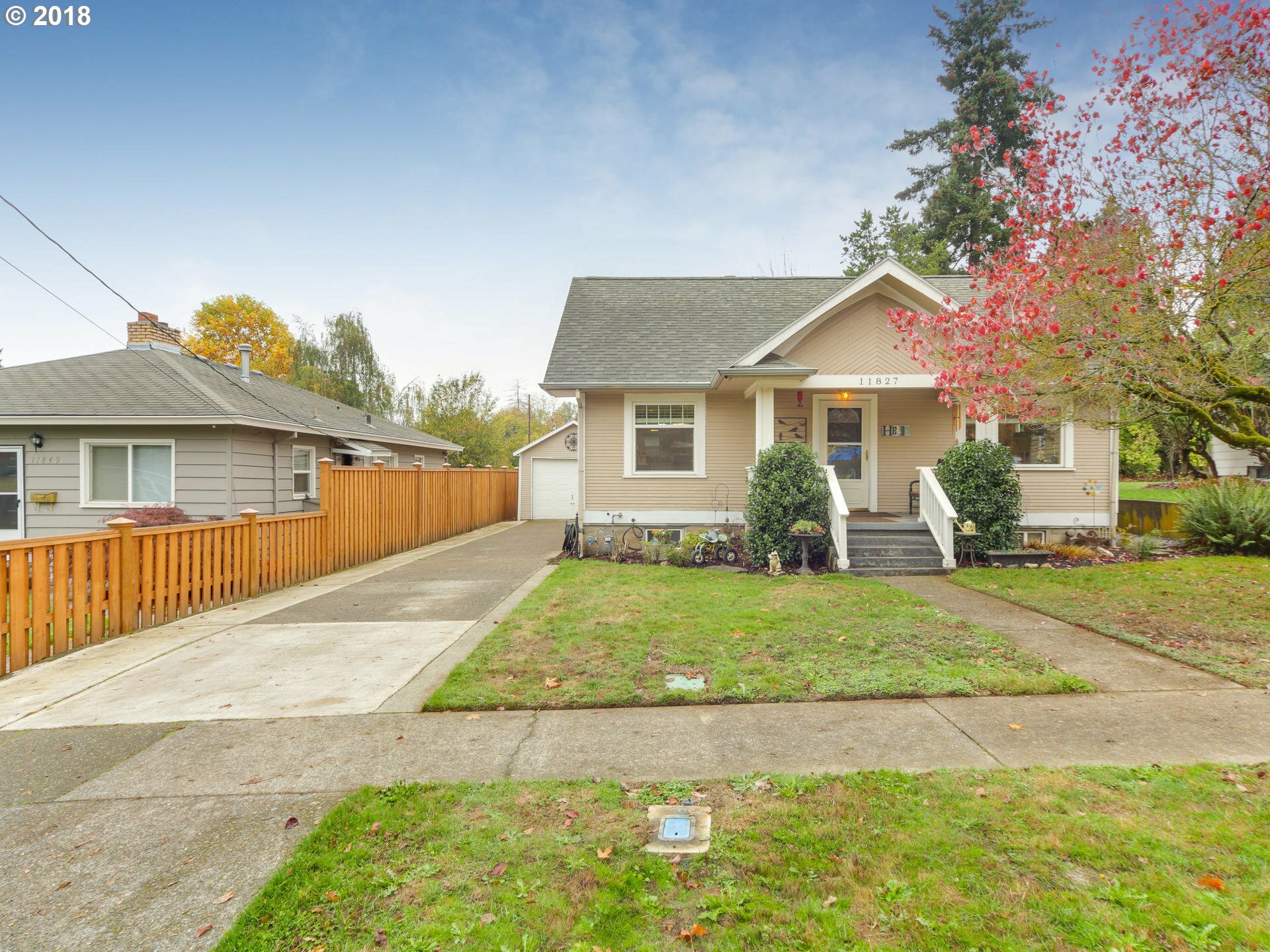 11827 SE 28th Ave  Milwaukie OR 97222 photo