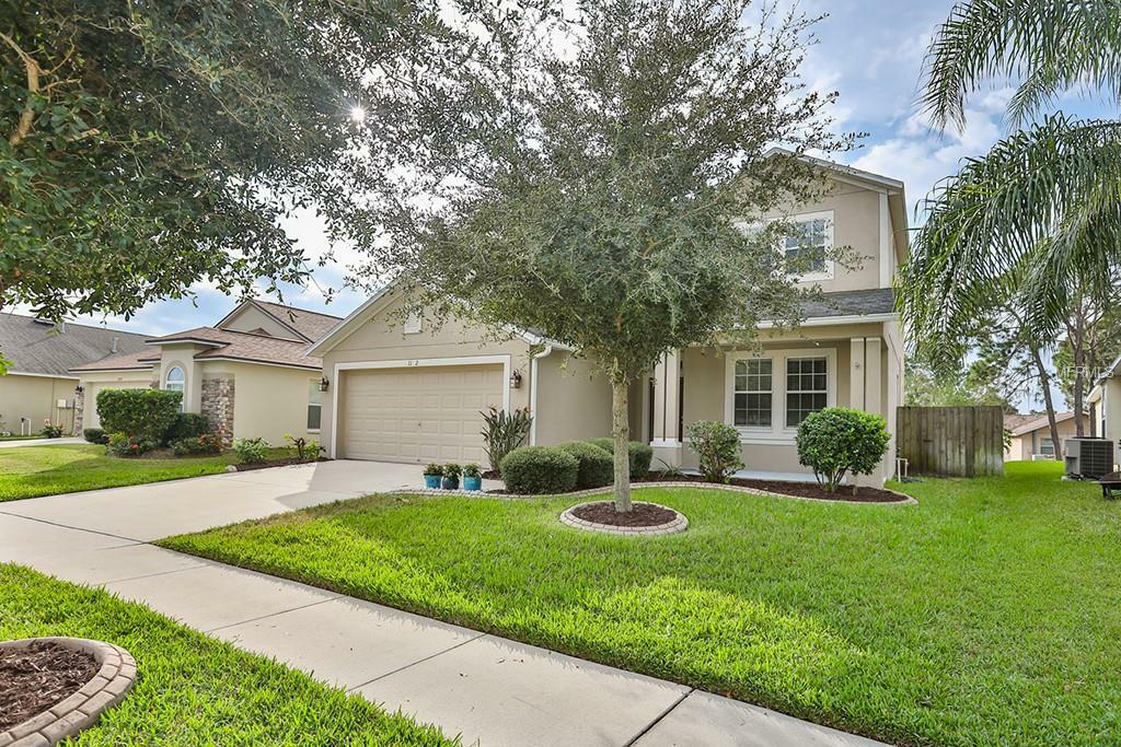 Property Photo:  11527 Weston Course Loop  FL 33579 