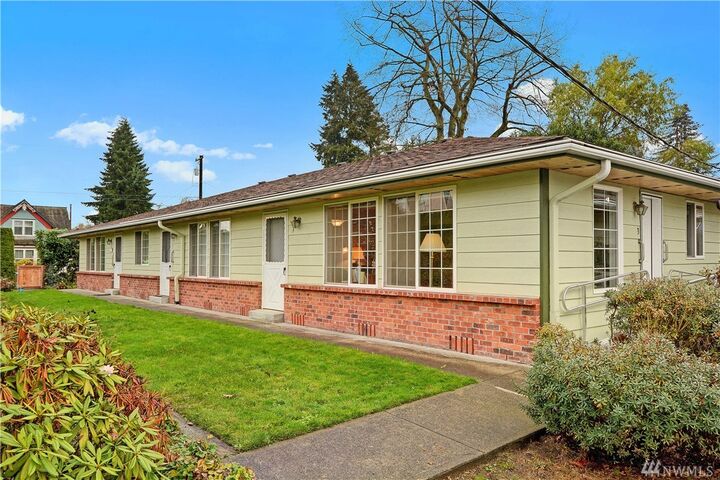 212 S Blakeley  Monroe WA 98272 photo