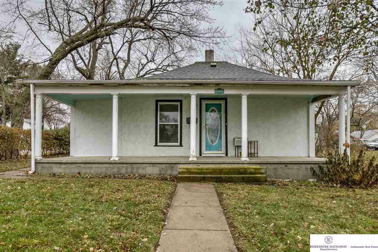 Property Photo:  6301 Decatur  NE 68104 