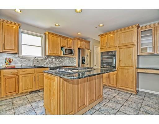 Property Photo:  63 Foxwood Dr  MA 01845 