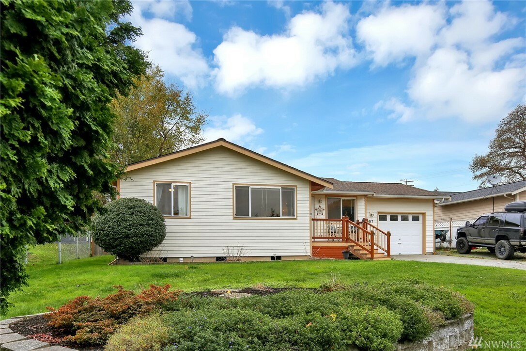 Property Photo:  6087 Shannon Ave  WA 98248 