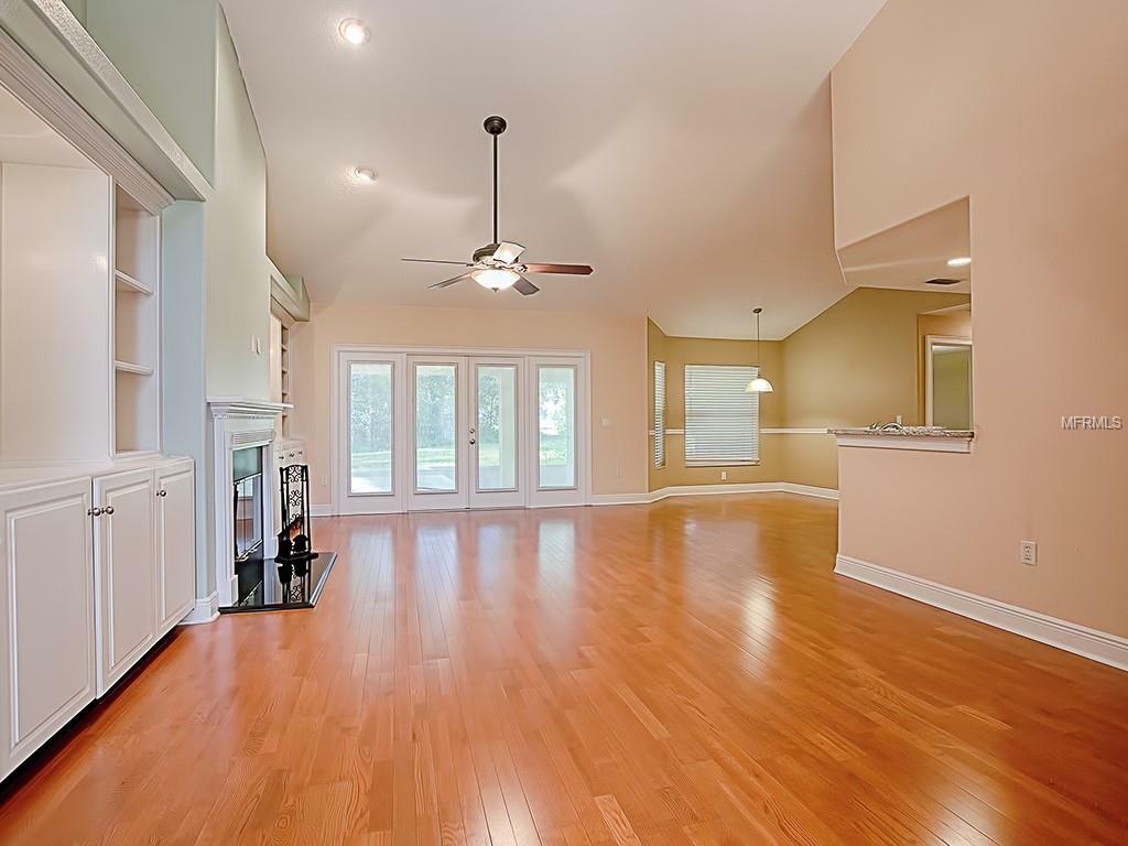 Property Photo:  25342 Rolling Oak Rd  FL 32776 