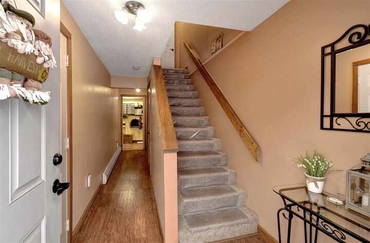 Property Photo: 133 Valley West Way NH 03102