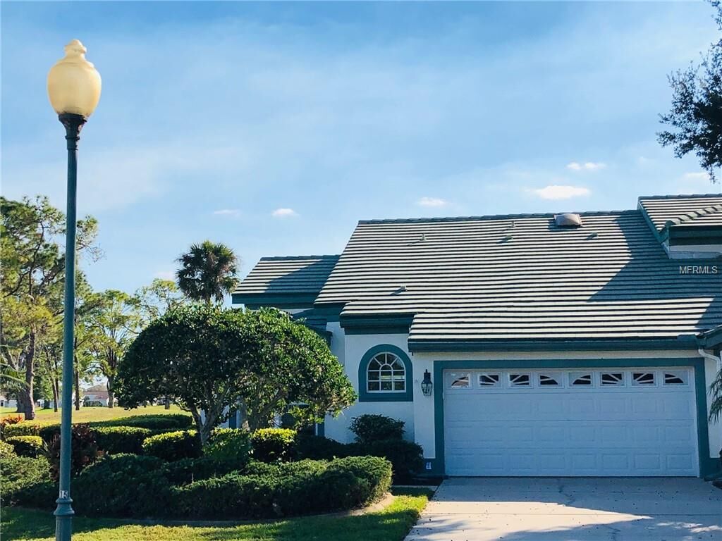 Property Photo:  746 Connemara Court  FL 34292 