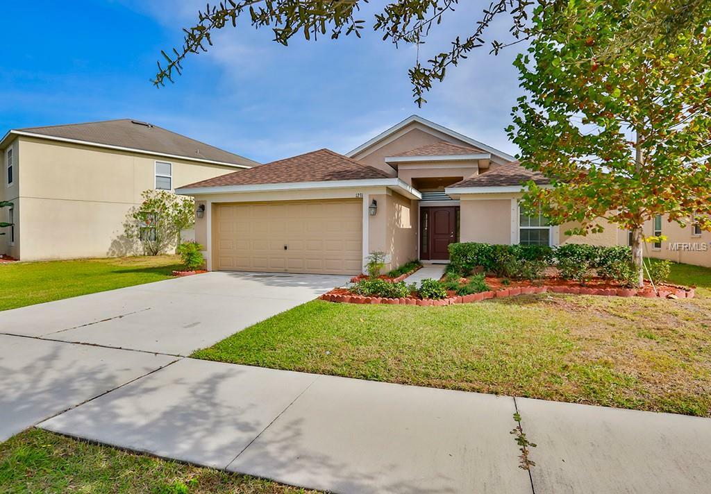 Property Photo: 1231 Sheridan Bay Drive FL 33570