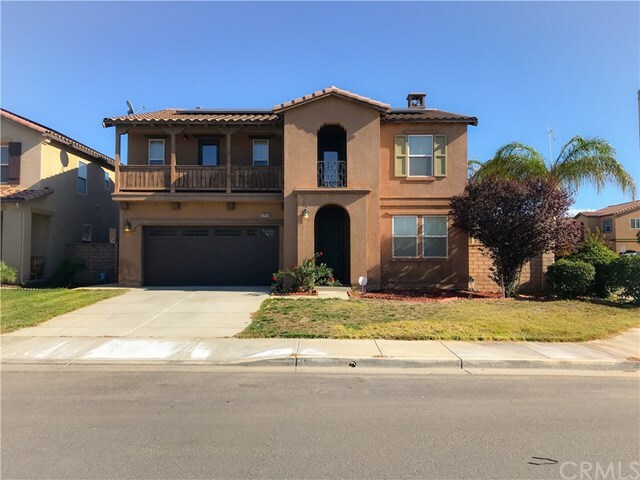 Property Photo:  17820 Corte Soledad  CA 92551 