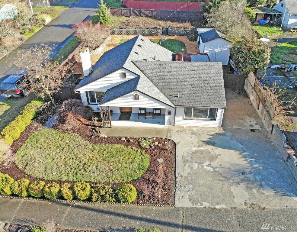 Property Photo: 9402 25th Ave SW WA 98106