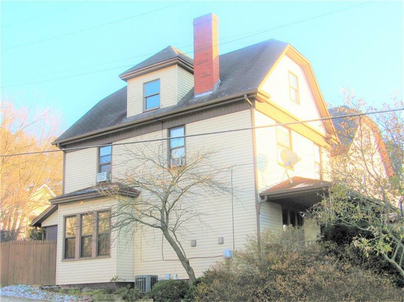 Property Photo:  1742 Victoria Ave  PA 15068 