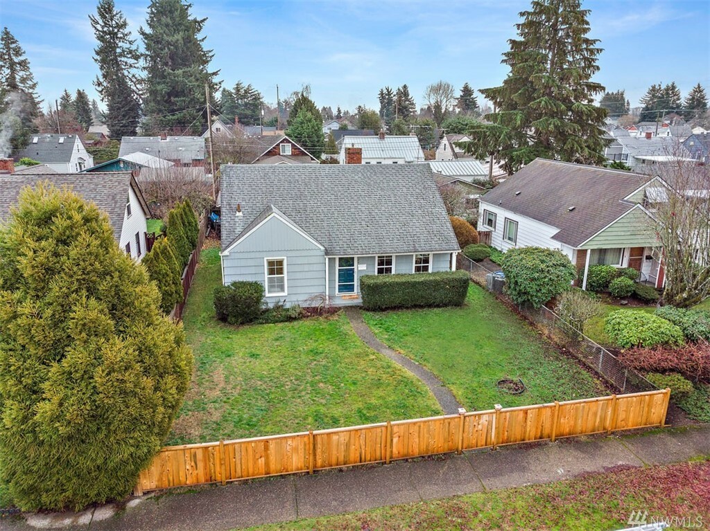 Property Photo:  3129 N Mullen St  WA 98407 