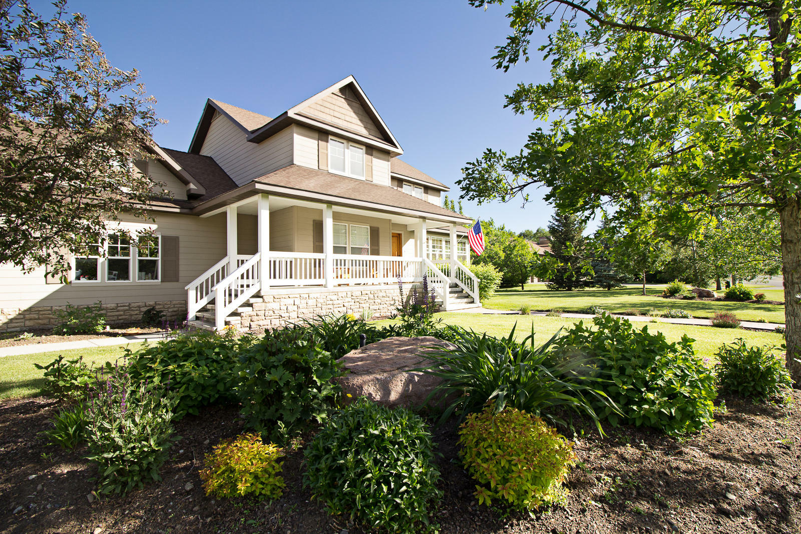 Property Photo: 620 E Myrtle St ID 83333