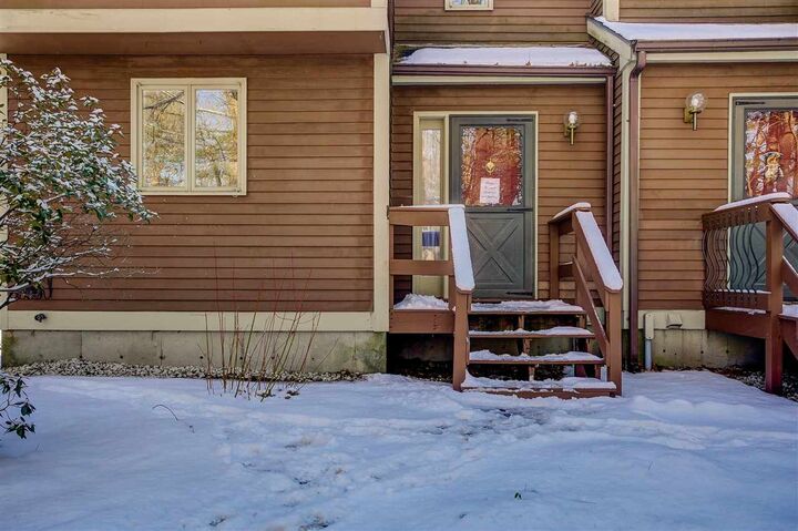 Property Photo: 20 Lindsey Way A NH 03045