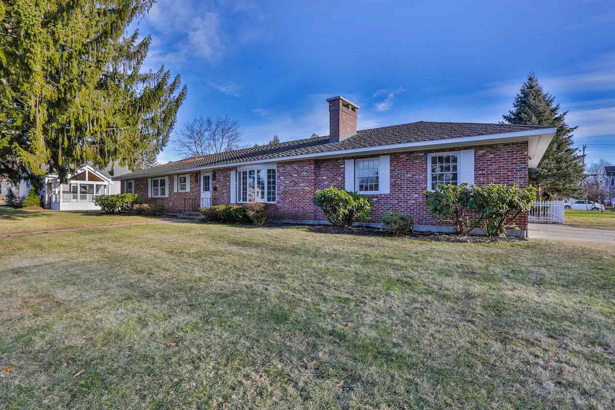 Property Photo: 12 Oakland Street NH 03060