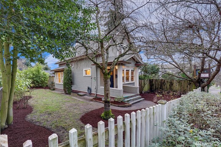 Property Photo:  409 NW 60th St  WA 98107 