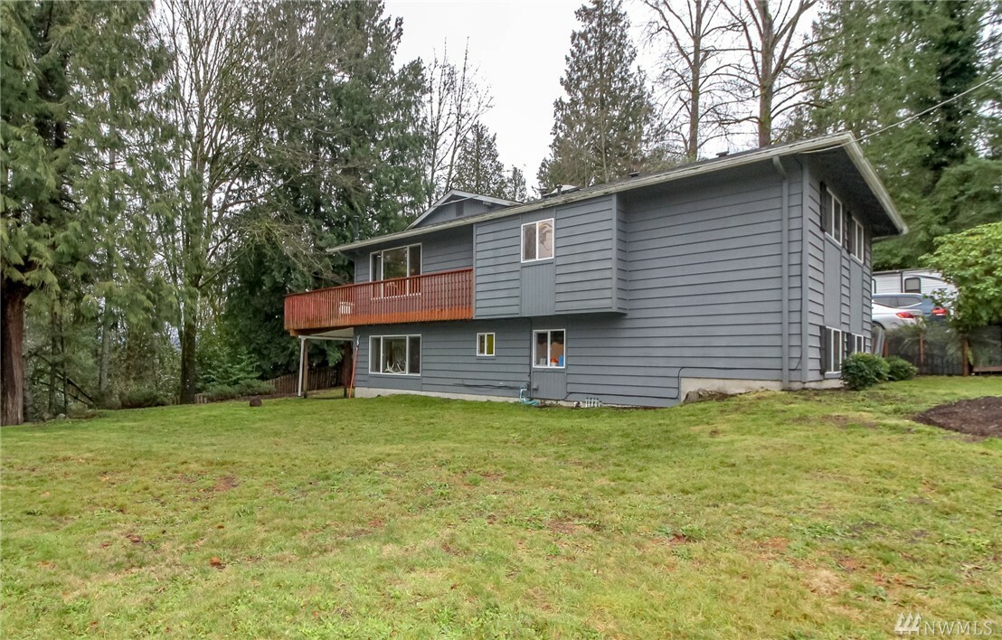 Property Photo:  17010 193rd Ave SE  WA 98058 