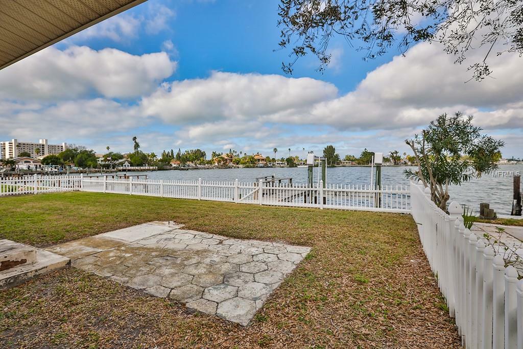 Property Photo:  15315 Harbor Drive  FL 33708 